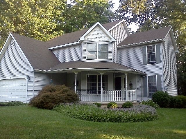 51 General Maxwell Court