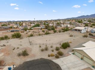 2717 Bluewater Ln, Lake Havasu City, AZ 86403