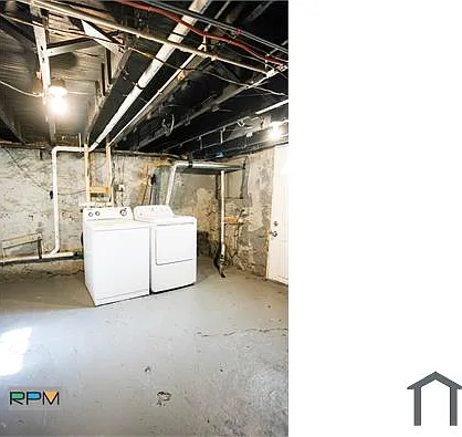 2103 Baker St — Photo 8