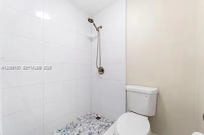 3025 Mary St #1 — Photo 10