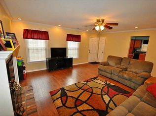 1206 Welles Ct, Chesapeake, VA 23320