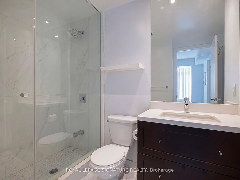 525 Adelaide St W #1534 — Photo 10