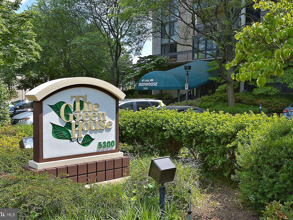 1st image of 5300 Holmes Run Pkwy APT 718