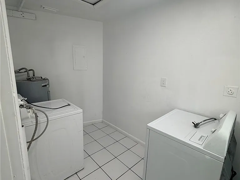 5549 7th Ave #5549 — Photo 8