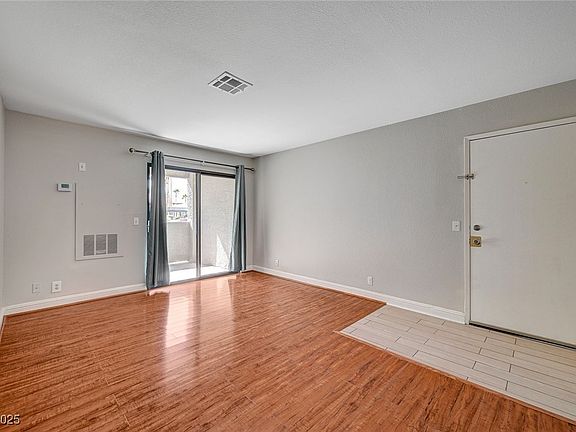 5th image of 3151 Soaring Gulls Dr Unit 1010