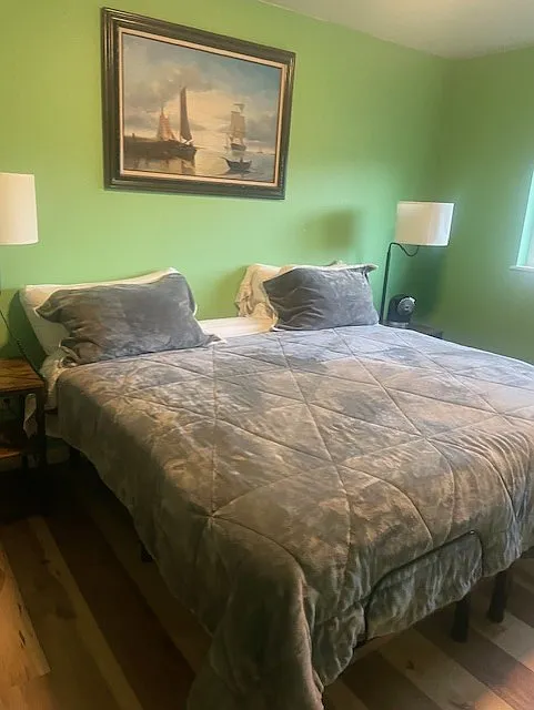 1 bed, 800 sqft, $1,800 — Photo 1
