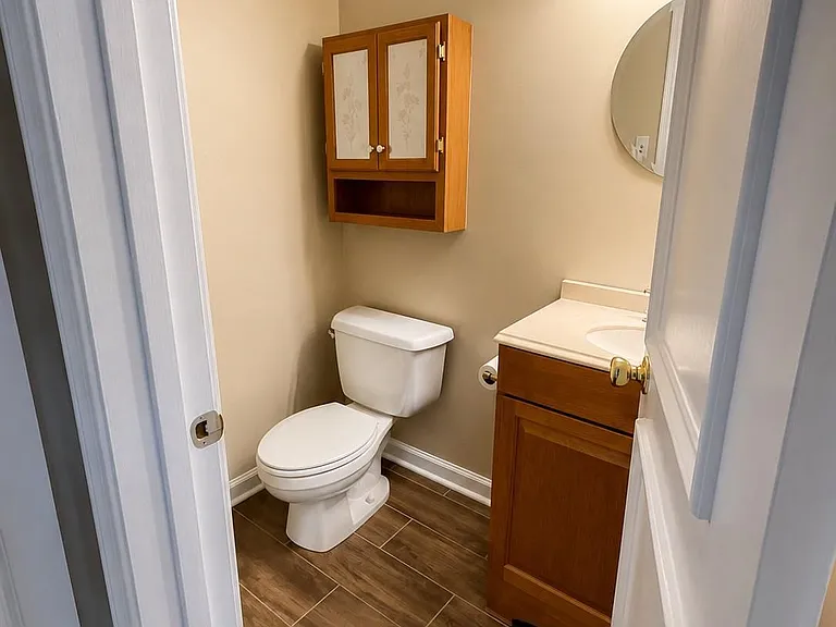 612 Mews Dr — Photo 7