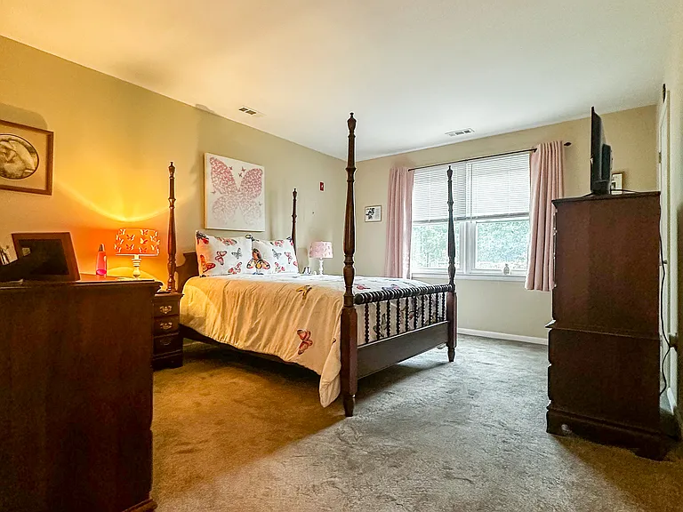 15 Scotch Pine Dr — Photo 17