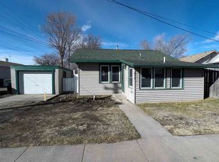 816 N Poplar St, North Platte, NE 69101