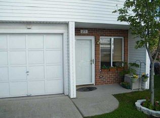 25 Bianca Ct, Staten Island, NY 10312