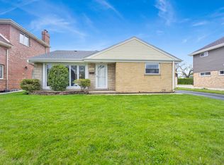 7515 Lake St, Morton Grove, IL