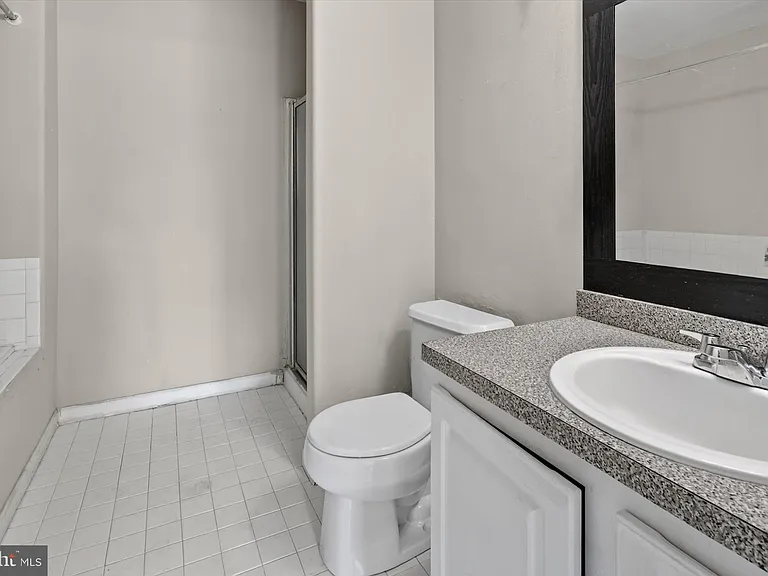 507 S Fairview St — Photo 18