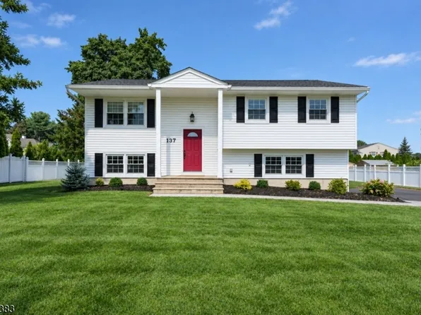 137 Hollywood Ave, Fairfield Twp., NJ 07004