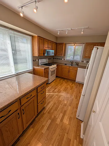 1449 Timber Ln Photo 1