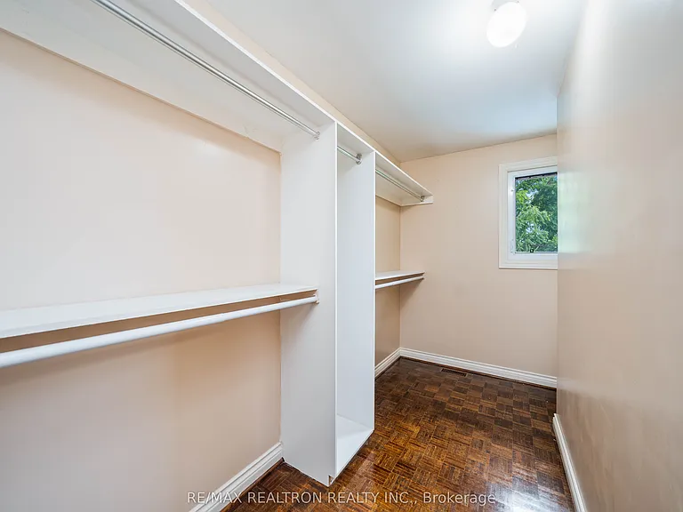 194 Glenada Ct — Photo 39