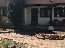 218 E Houghton St, Santa Fe, NM