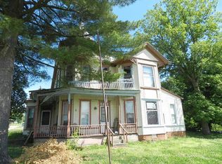 11 E Market St, Chrisney, IN 47611