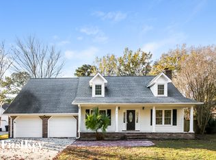 218 Old Dominion Dr, North Charleston, SC 29418