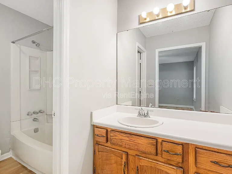 8079 Creekstone Way — Photo 9