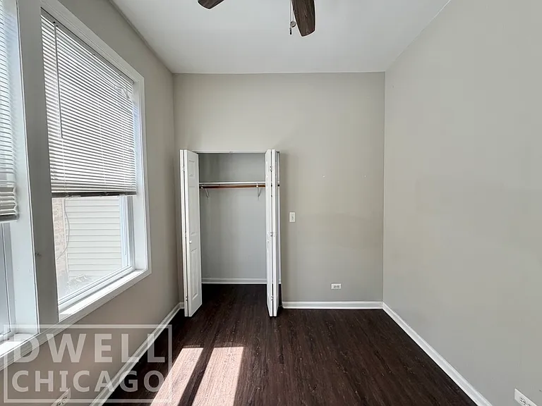 1903 S Blue Island Ave #2 — Photo 9