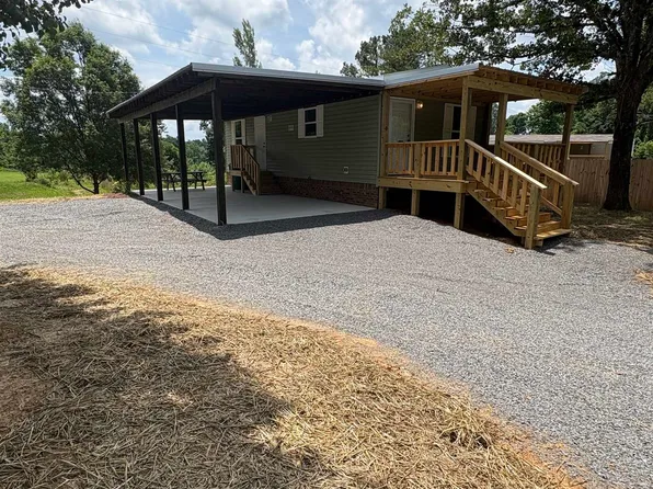 771 County Road 557, Hanceville, AL 35077
