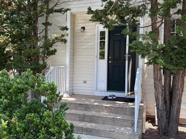 17 Taft Ct, Princeton, NJ 08540