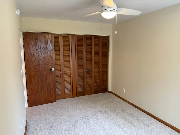 2700 Humboldt Ave S — Photo 19