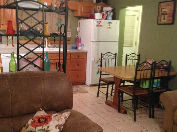 living room/ kitchen