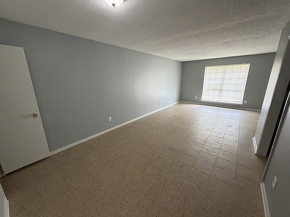 2nd image of 5440 Flowering Peach Dr #5440