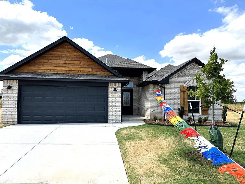 1st image of 12813 NW 141st Cir