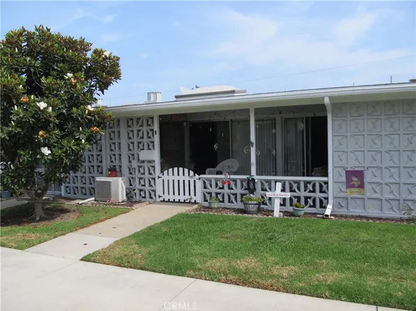 13761 El Dorado Dr #M-3-17b, Seal Beach, CA 90740