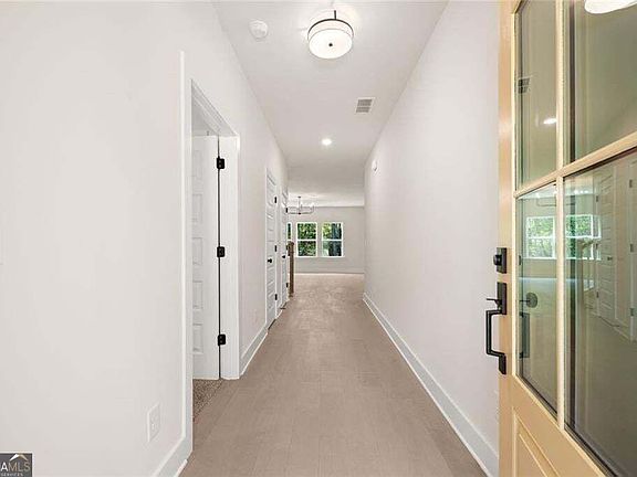 4th image of 5716 Stephens Rd