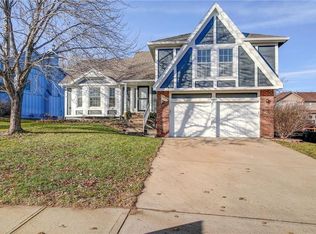 14450 W 122nd St, Olathe, KS 66062