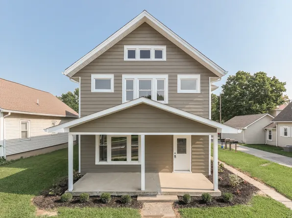 32 W Main St, New Palestine, IN 46163