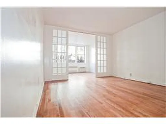 Sold by Douglas Elliman | media 22