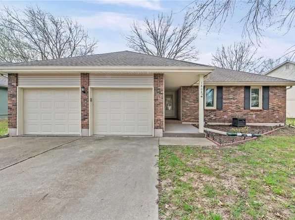 1808 NW 4th St, Blue Springs, MO 64014