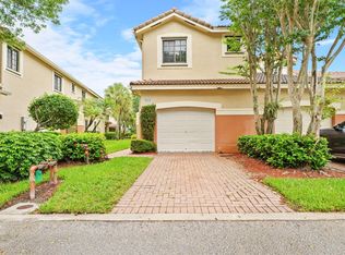 4212 Vineyard Circle, Weston, FL 33332