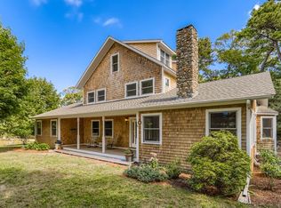 63 Crowell Ln, Tisbury, MA 02568