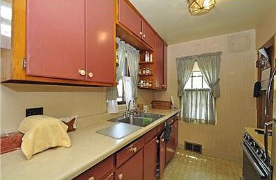 4th image of 3023 Eshcol Ave