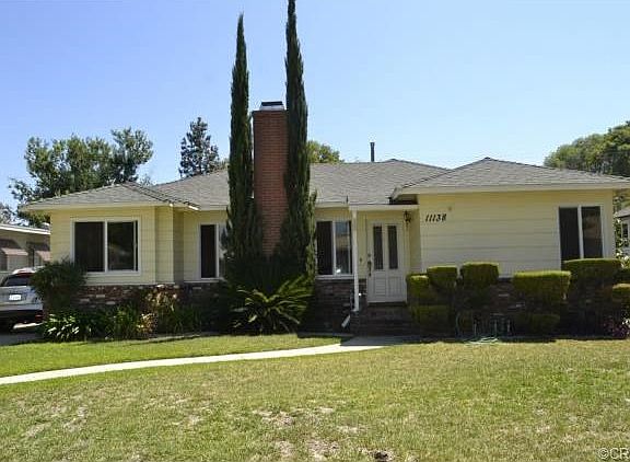 3rd image of 11138 Lynrose St