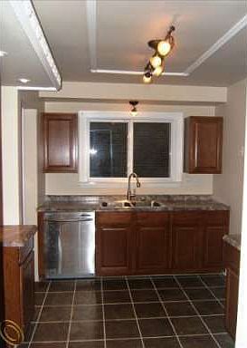 2nd image of 767 Merrill Ave
