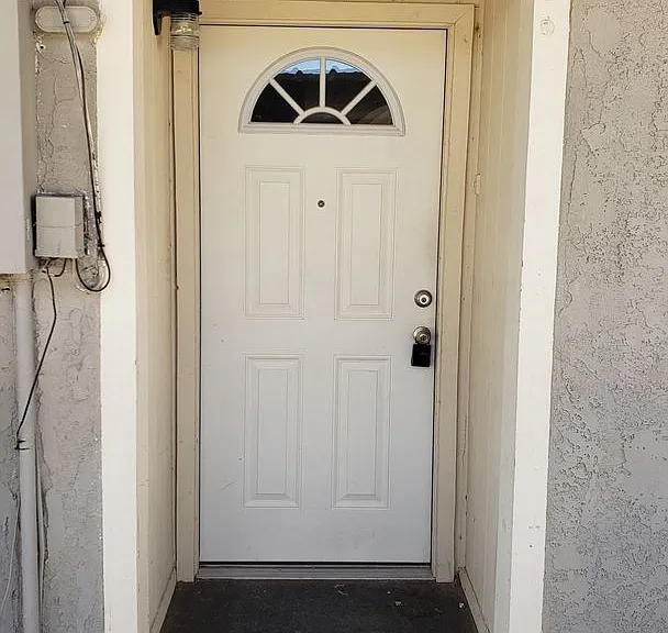 2470 Cutter Ln — Photo 2