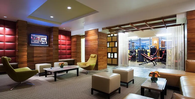 Rented by Compass | media 23