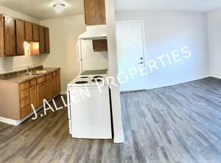 1805 Parker Cir APT A, Norfolk, NE 68701