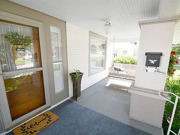 5th image of 706 W 27th St