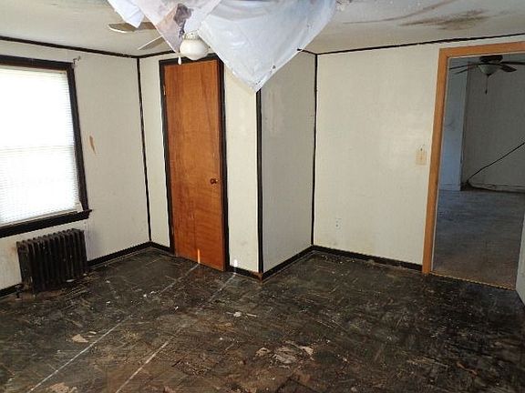 5th image of 15 Saint Vincents Ave