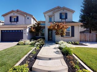 340 E Wind Dr, Ripon, CA 95366