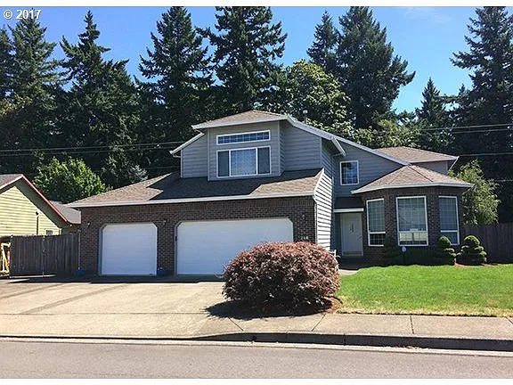 278 SW 38th Loop photo 1