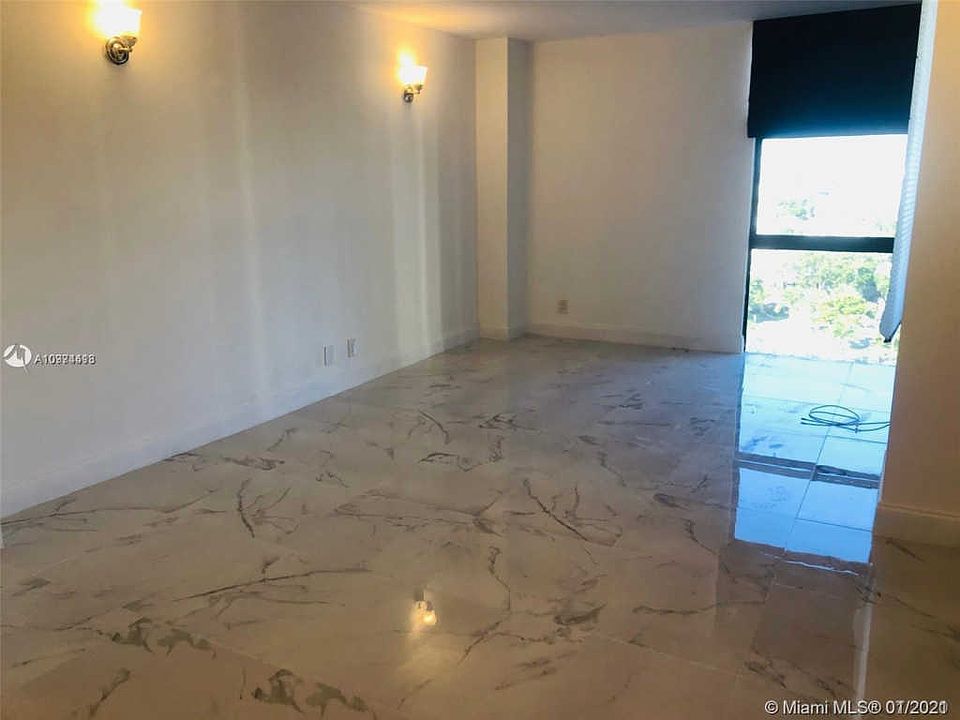 1st image of 20335 W Country Club Dr APT 1502