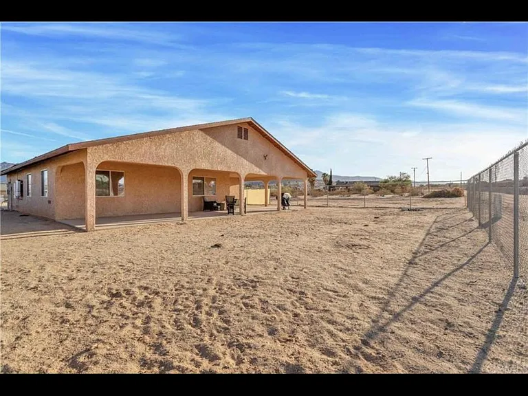 73596 Buena Vista Dr — Photo 30